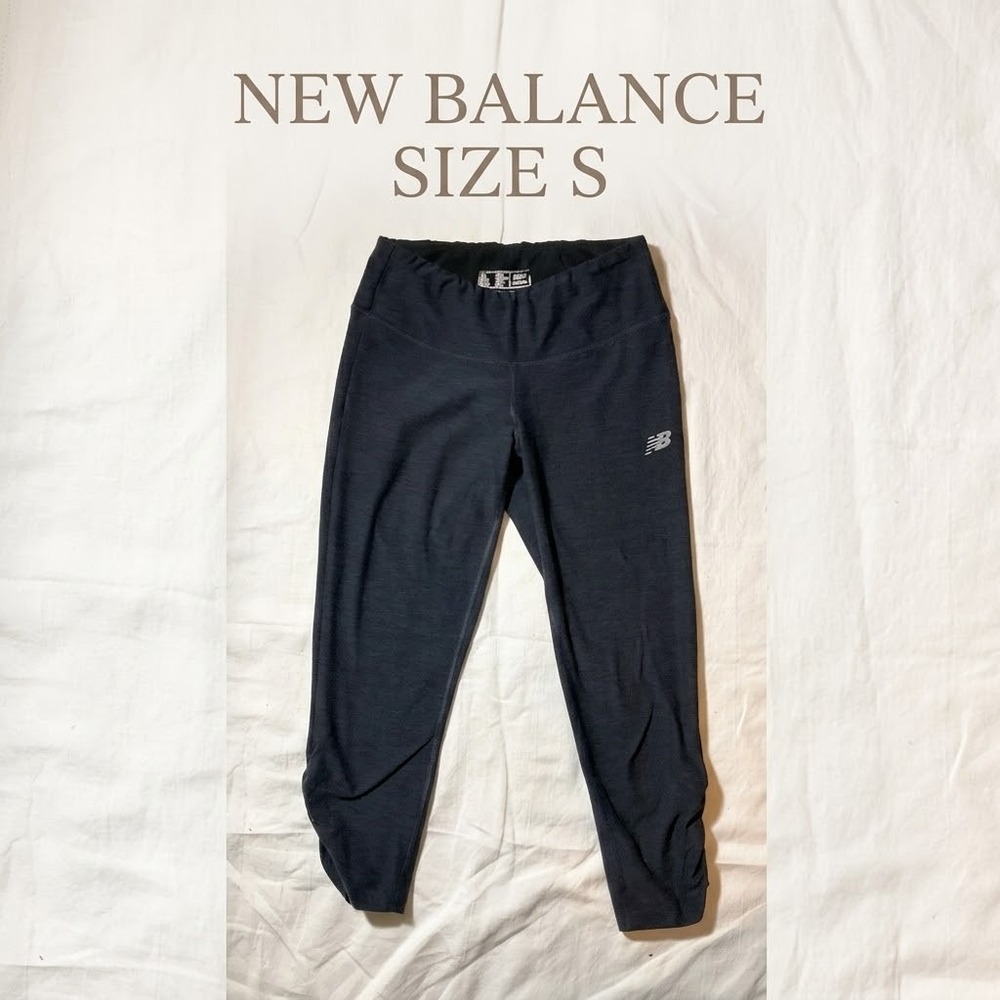New Balance Ruched Crop Capri Leggings Womens Size S Gray Gorpcore Active - Picture 1 of 8